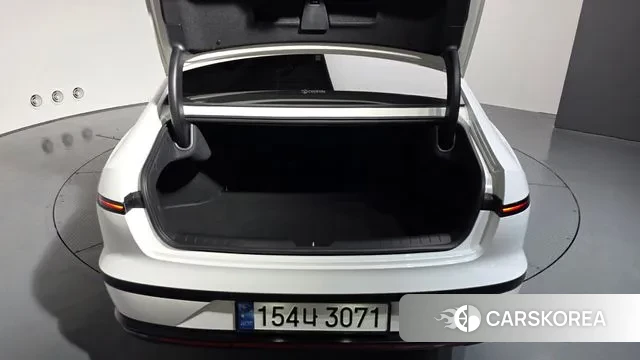 Hyundai Grandeur (GN7) id 3218071 из Кореи 10