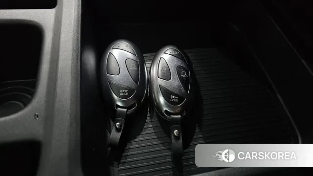 Hyundai Staria id 3679386 из Кореи 10