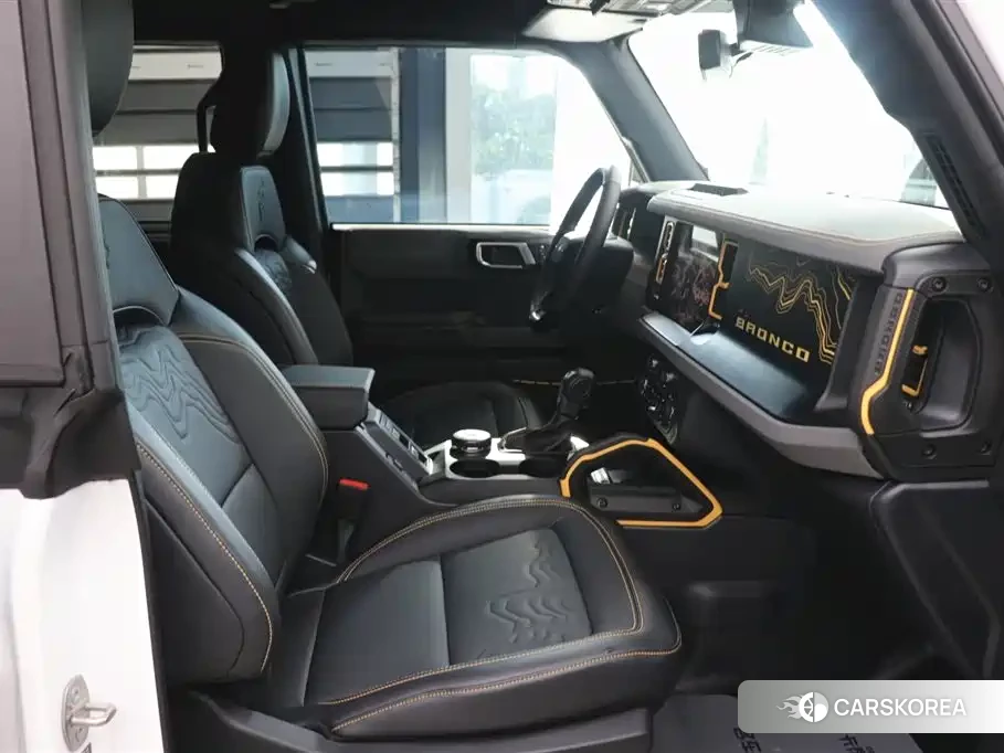 Ford Mustang id 4559643 из Китая 10