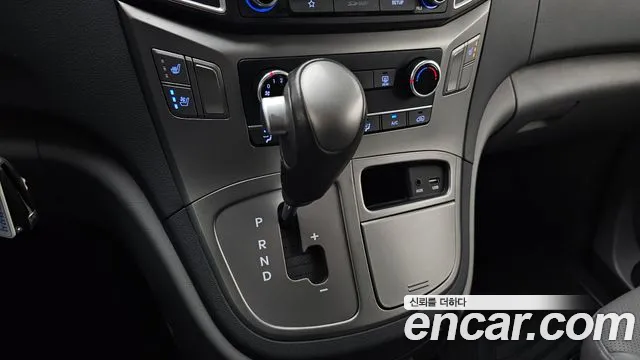 Hyundai The New Grand Starex id 2703185 из Кореи 10