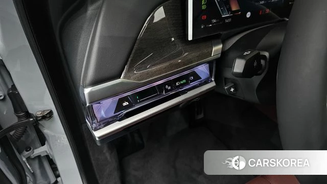 BMW 7 Series (G70) id 4301904 из Кореи 10