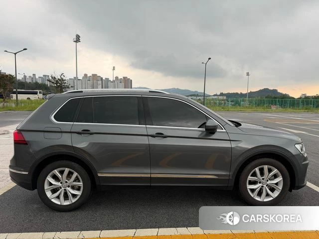 Volkswagen Tiguan Allspace id 4746436 из Кореи 10