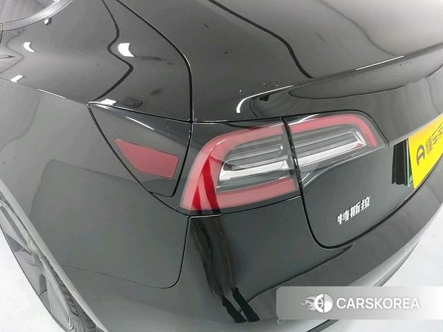 Tesla Model 3 id 4238149 из Китая 10