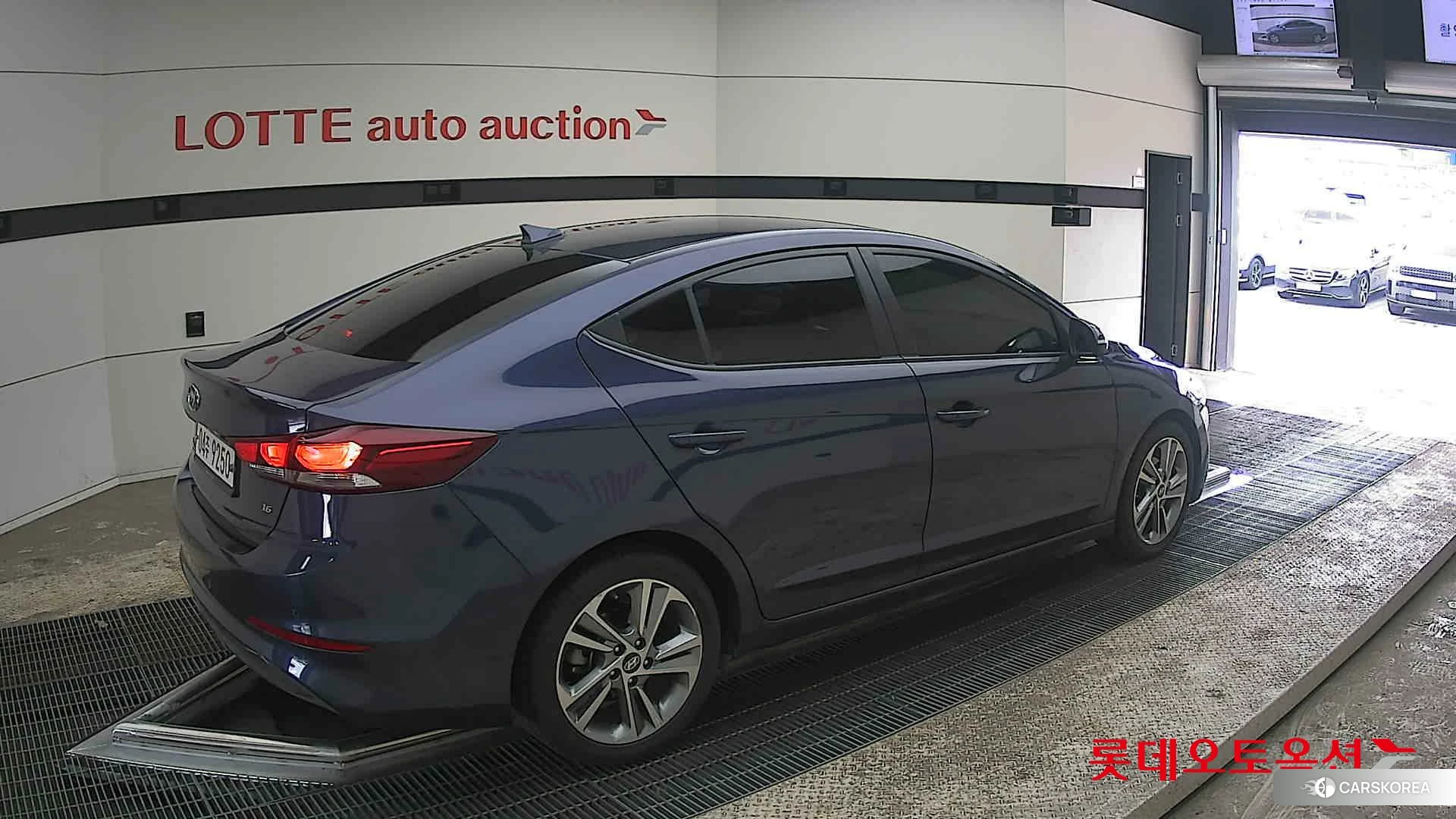 Hyundai Avante id 3869318 из Кореи 10