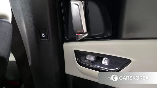 Kia Carnival 4th generation id 3610800 из Кореи 10