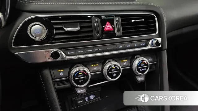 Genesis G70 id 3408327 из Кореи 10