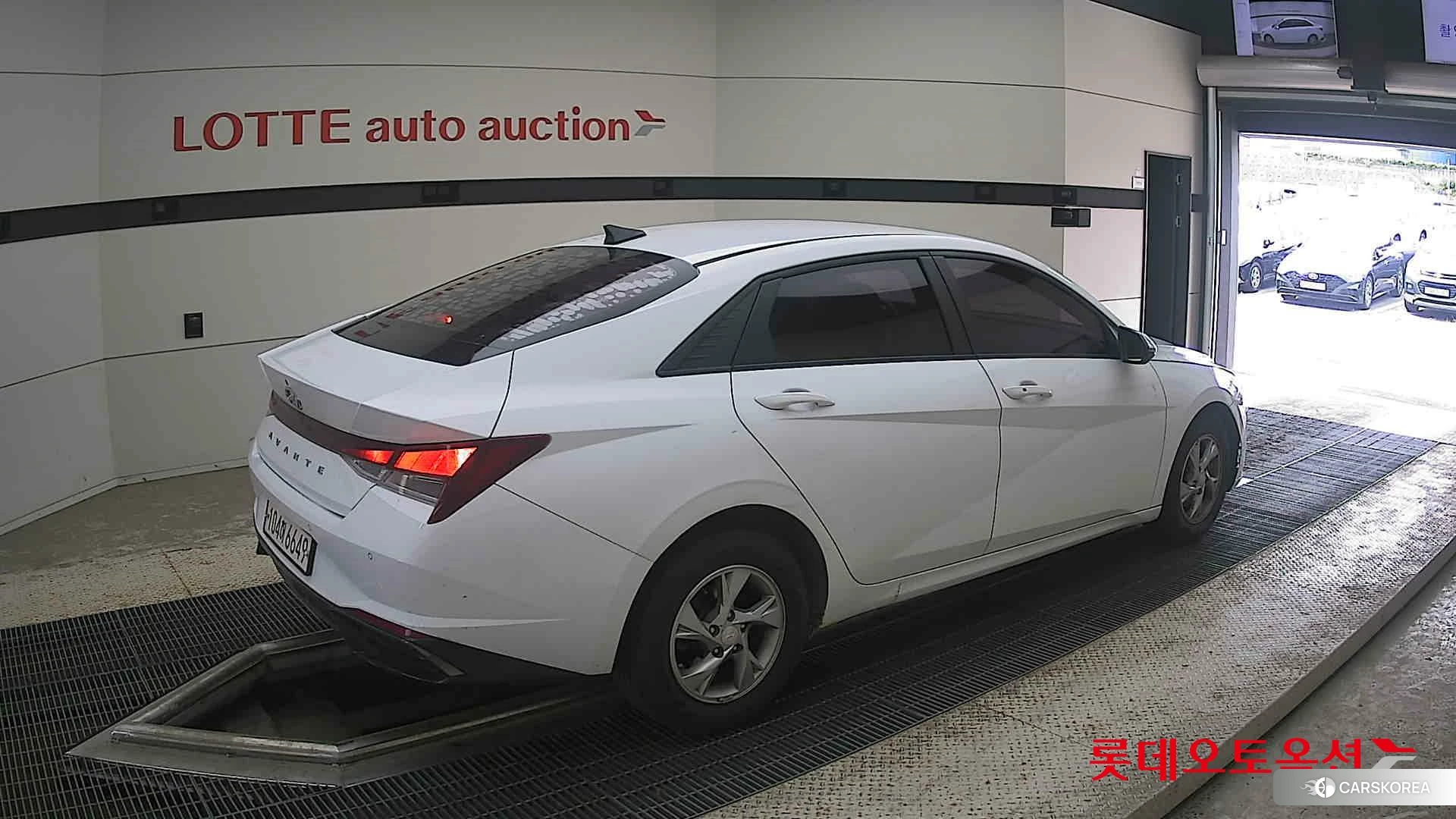 Hyundai Avante id 4504317 из Кореи 10
