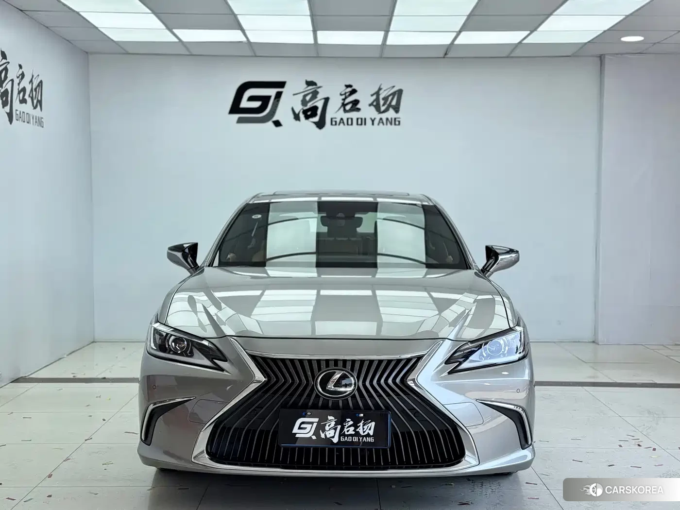 Lexus ES id 4514124 из Китая 10