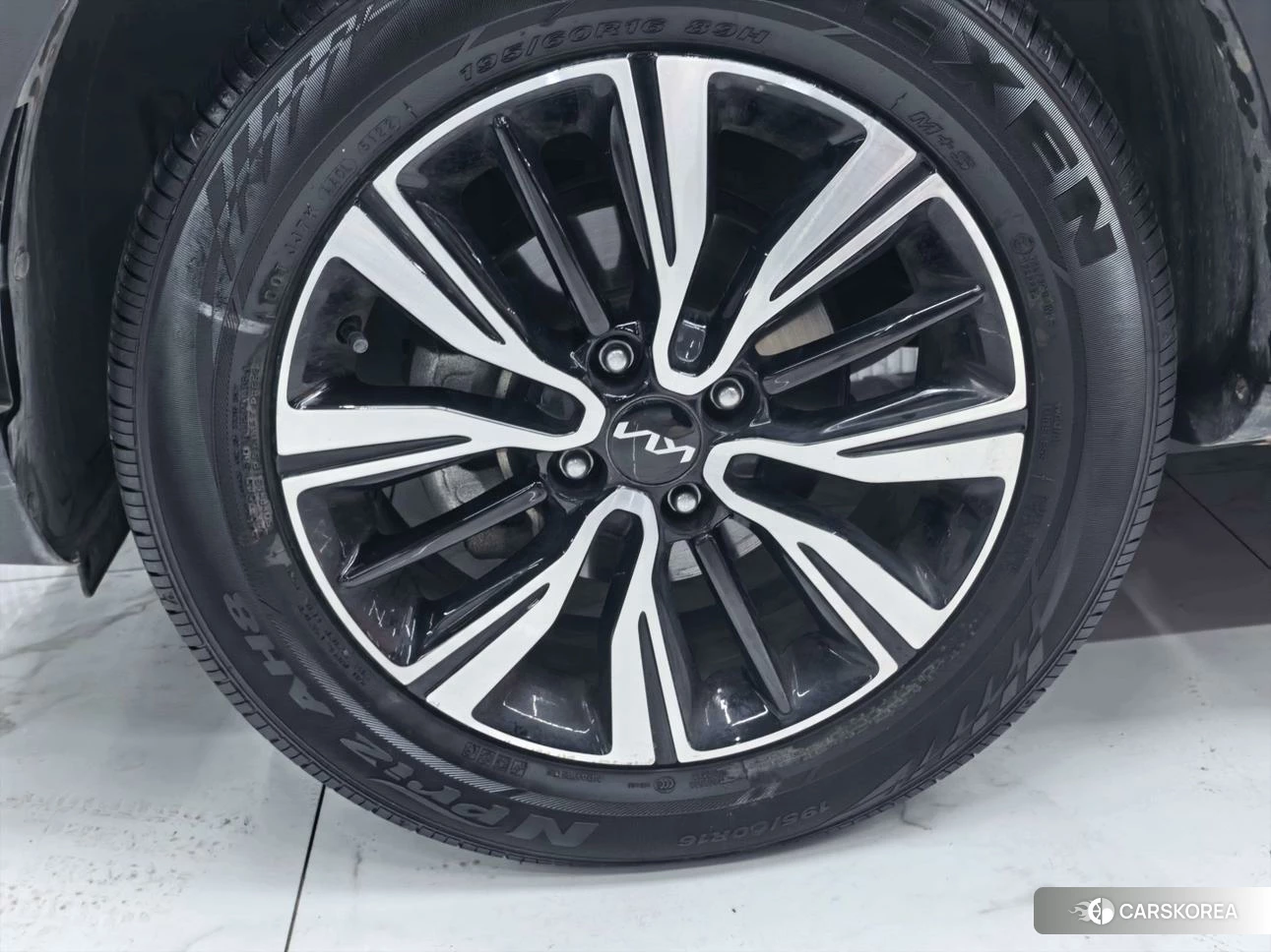 Kia KX1 id 4513869 из Китая 10