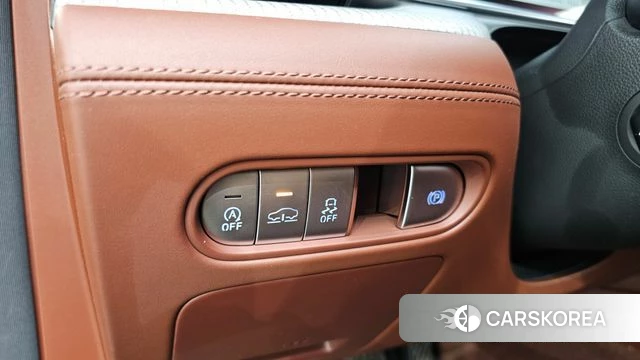 Genesis G90 (RS4) id 4834504 из Кореи 10