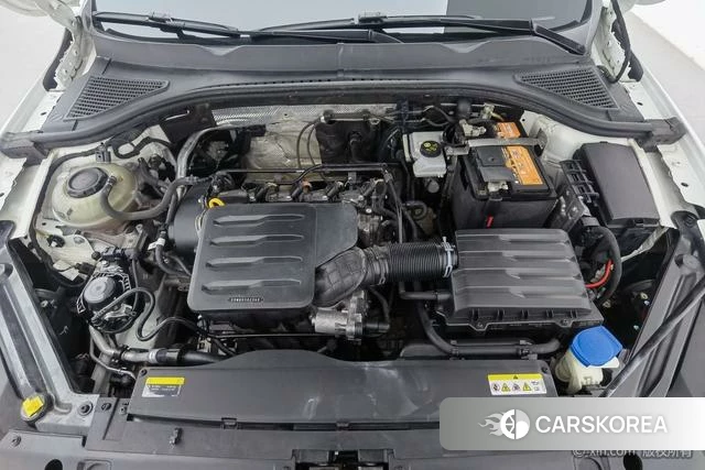 Volkswagen Bora id 4258506 из Китая 10
