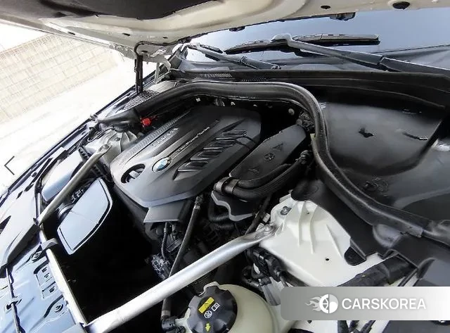 BMW 5 Series (G30) id 3622569 из Кореи 10