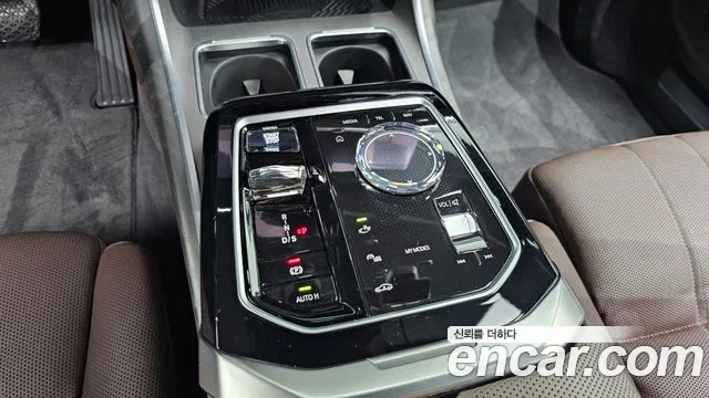 BMW 7 Series (G70) id 2626362 из Кореи 10