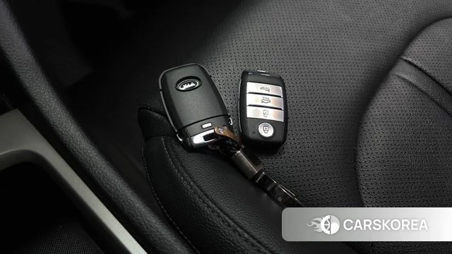 Kia The New K5 2nd generation id 4605010 из Кореи 9