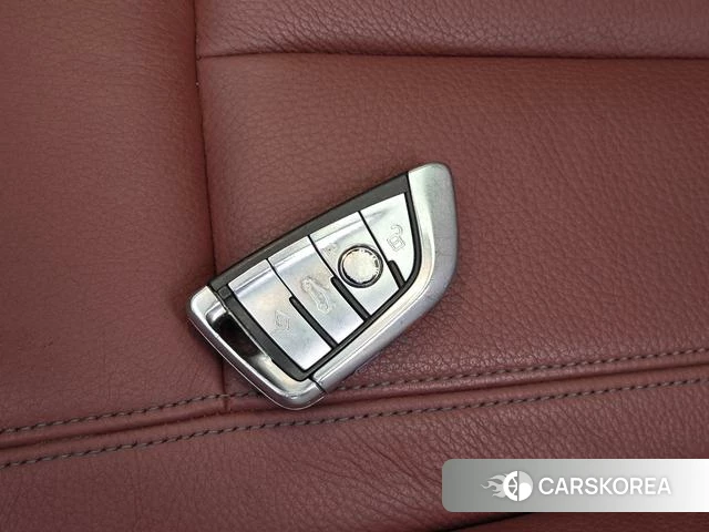 BMW 5 series id 4209668 из Китая 10