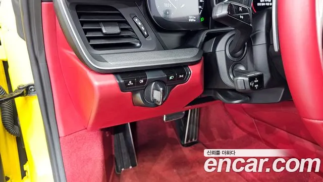 Porsche 911(992) id 2678420 из Кореи 10