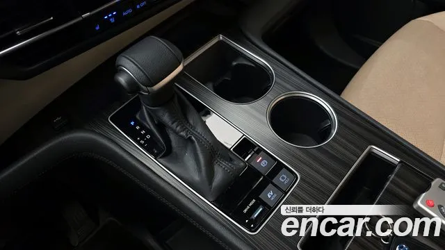 Toyota Sienna 4th Generation id 2673044 из Кореи 10