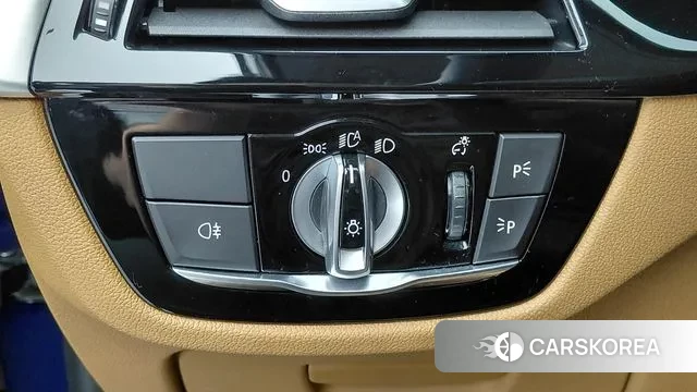 BMW 5 Series (G30) id 3214240 из Кореи 10