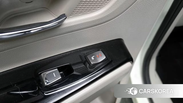 Ssangyong Beautiful Korando id 3844207 из Кореи 10