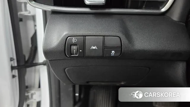 Hyundai Avante (CN7) id 3329784 из Кореи 10