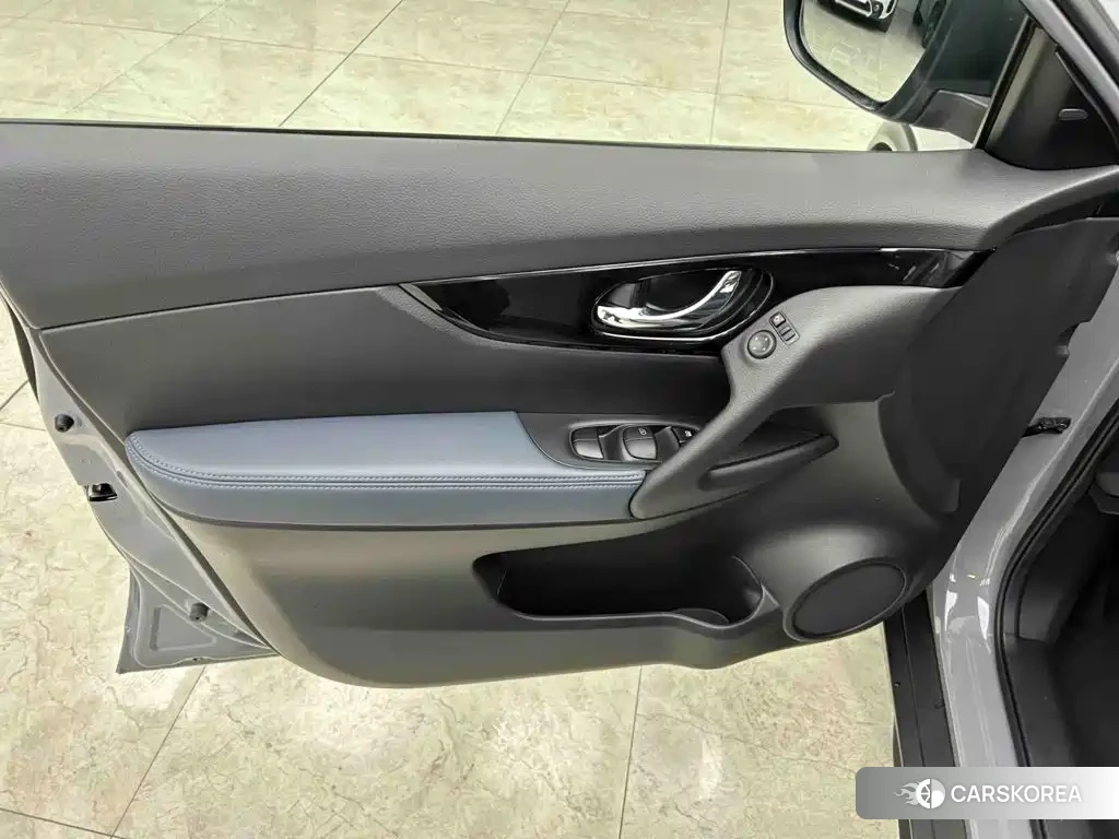 Nissan Qijun id 4622404 из Китая 10