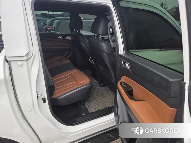 Ssangyong Rexton Sports id 3728260 из Кореи 10