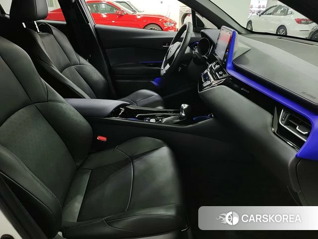 Toyota IZOA id 4208894 из Китая 10