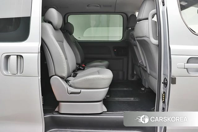Hyundai The New Grand Starex id 4251012 из Кореи 10