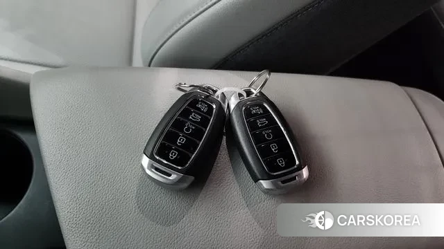 Hyundai Avante (CN7) id 3534563 из Кореи 10