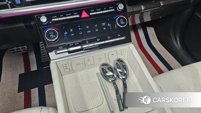 Hyundai Santa Fe (MX5) id 3246581 из Кореи 10