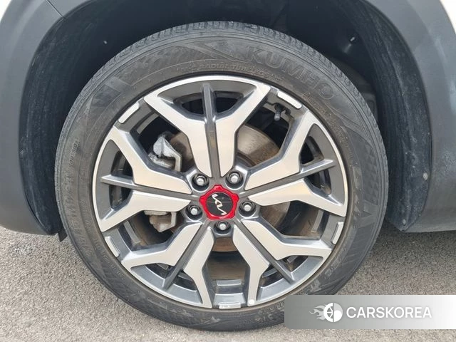 Kia Seltos id 4369887 из Кореи 10
