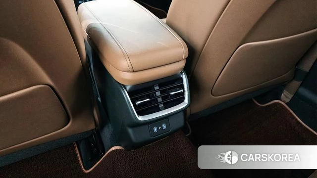 Hyundai Grandeur (GN7) id 3934025 из Кореи 10