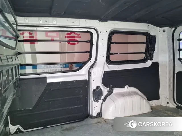 Hyundai Staria id 3528860 из Кореи 10