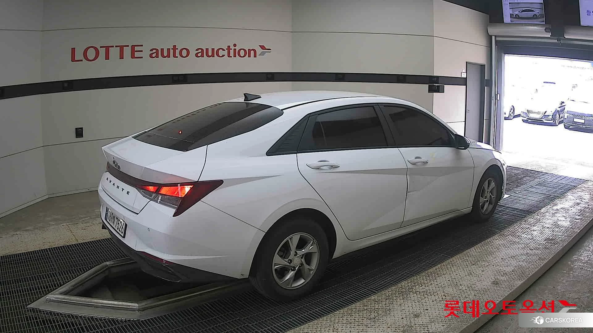 Hyundai Avante id 4289303 из Кореи 10