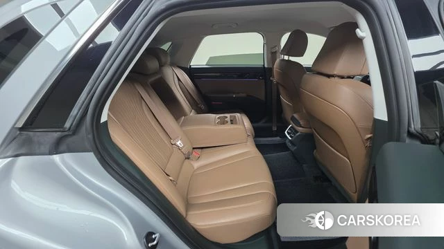 Hyundai Grandeur Hybrid (GN7) id 4249147 из Кореи 10