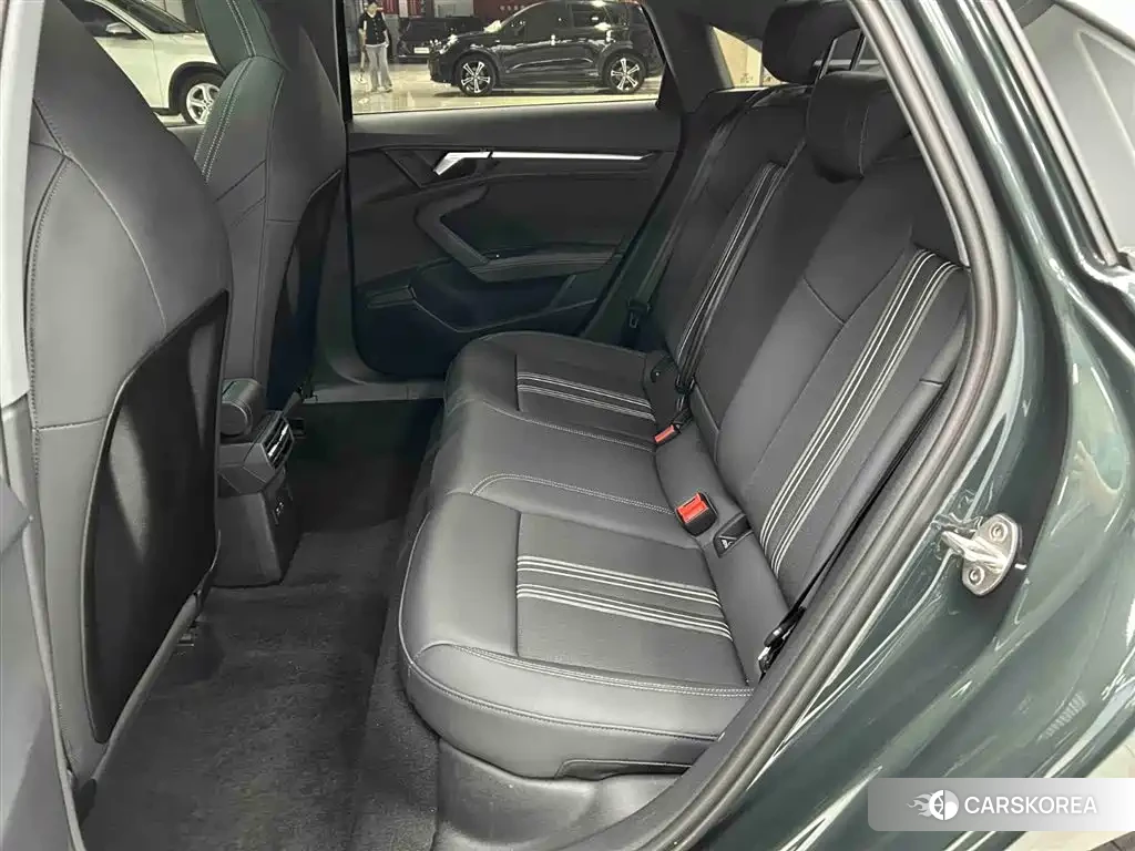 Audi A3 id 4686275 из Китая 10