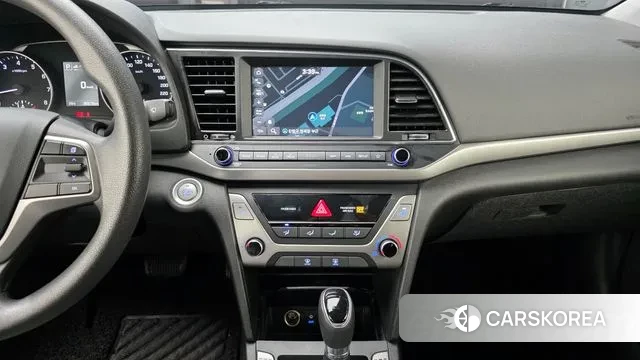 Hyundai Avante AD id 3034260 из Кореи 10