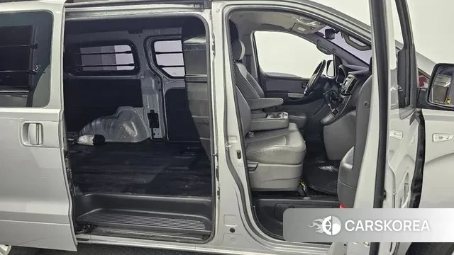 Hyundai The New Grand Starex id 3090562 из Кореи 10