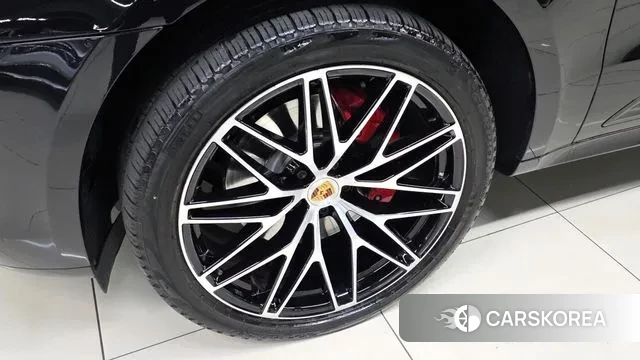 Porsche Macan id 3561353 из Кореи 10