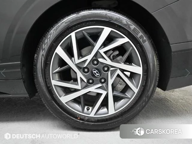 Hyundai Grandeur (GN7) id 3919693 из Кореи 10