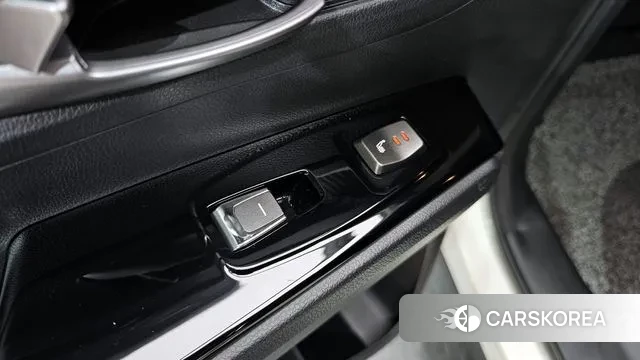 Ssangyong Beautiful Korando id 3402438 из Кореи 10