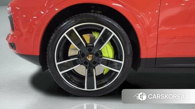 Porsche Cayenne (PO536) id 3942210 из Кореи 10