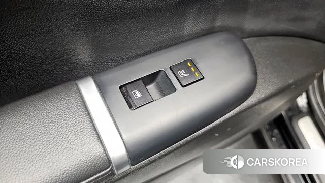 Hyundai Grandeur (GN7) id 3654526 из Кореи 10