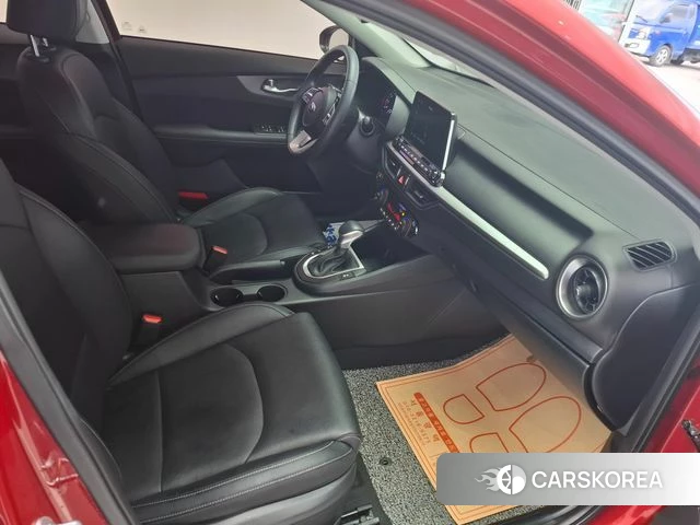 Kia Come New K3 id 4948898 из Кореи 10