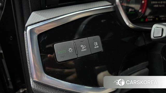 Audi Q3 (F3) id 4645459 из Кореи 10
