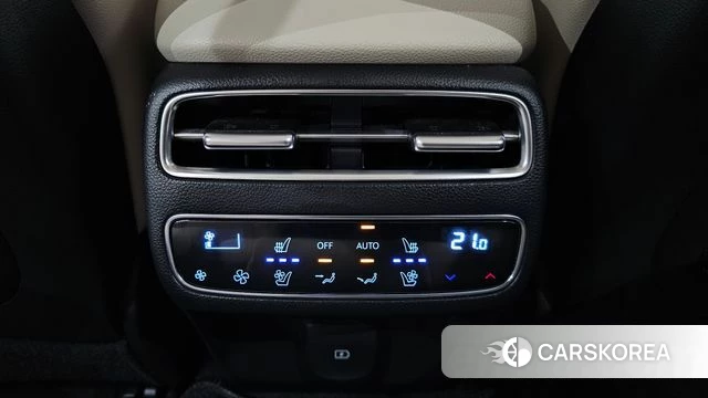 Genesis GV70 id 3870388 из Кореи 10