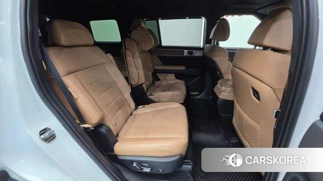 Hyundai Santa Fe (MX5) id 3940296 из Кореи 10