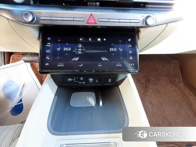 Hyundai Grandeur (GN7) id 3721051 из Кореи 10