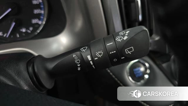 Toyota RAV4 id 4689343 из Кореи 10