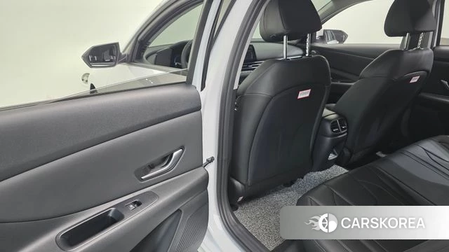 Hyundai The New Avante (CN7) id 4177461 из Кореи 10